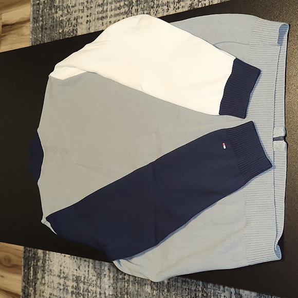 Tommy hilfiger sweater - Picture 3 of 3